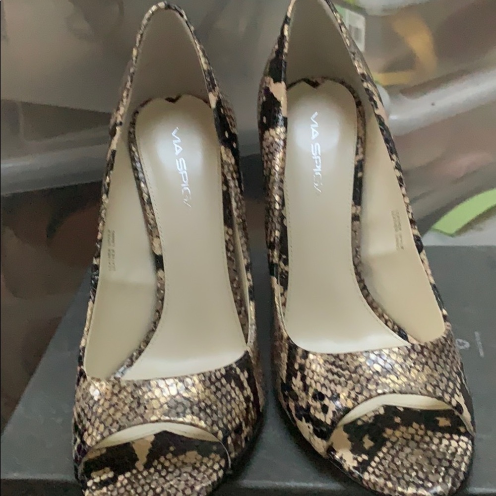 Shoes